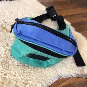 Retro vintage fanny pack